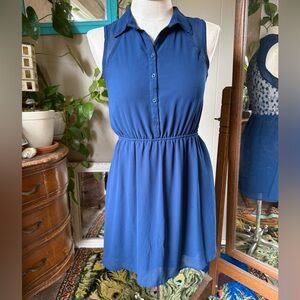 iris navy Blue Sleeveless Button-Front Mini Dress, crocheted inset, size M